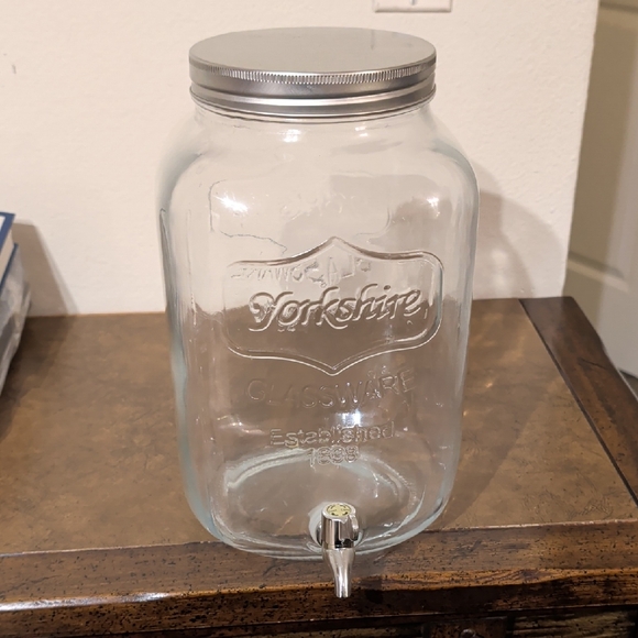 Yorkshire Other - Yorkshire Glass 2 Gallon Beverage Dispenser with Silver Lid